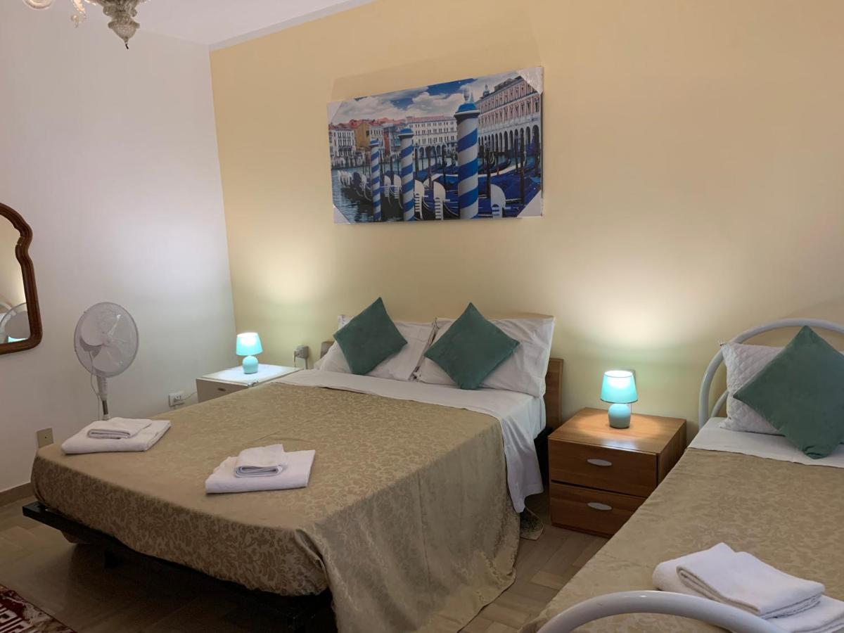ميستر Venice Night Appartment المظهر الخارجي الصورة