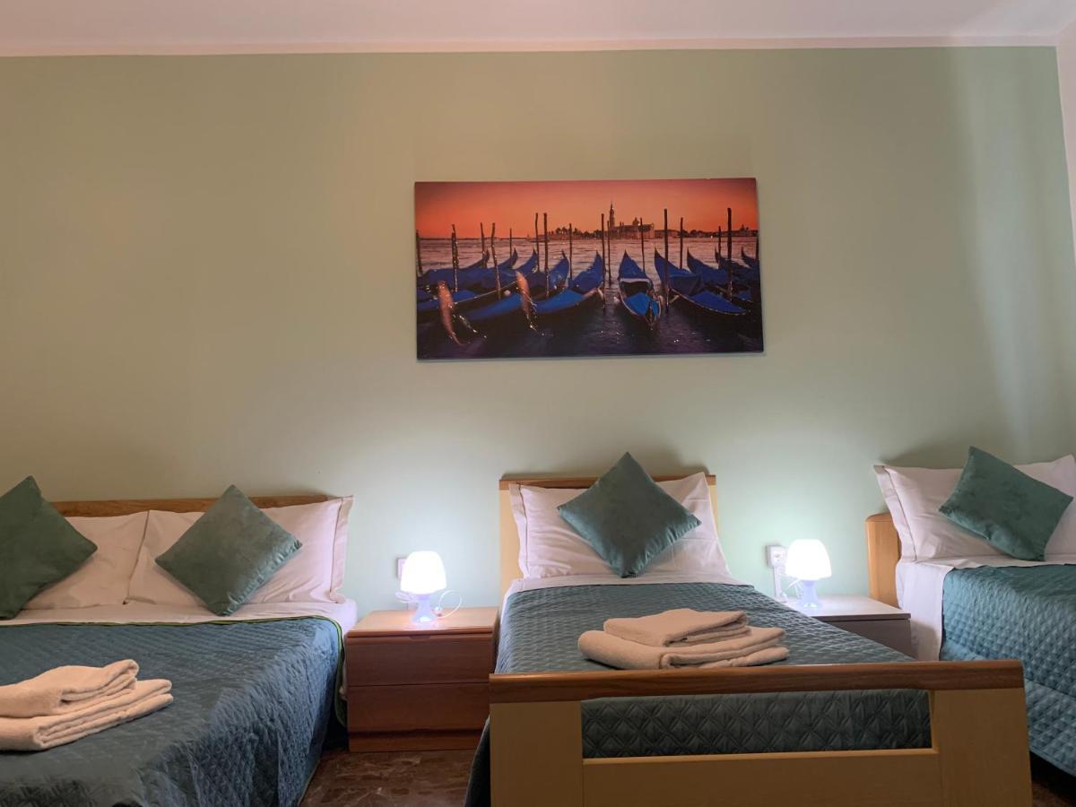ميستر Venice Night Appartment المظهر الخارجي الصورة